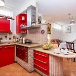 Asparagina House * Guardea