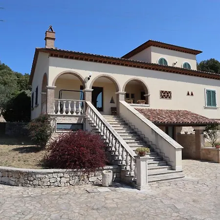 Asparagina Holiday House Guardea