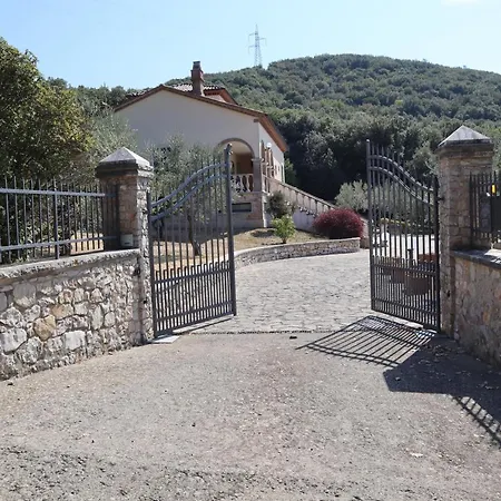 L'asparagina Vakantiehuis Guardea