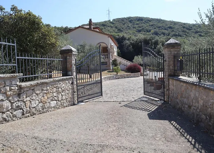 L'asparagina Holiday home Guardea